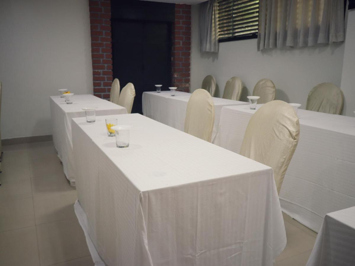 The Green Path Eco Hotel 班加罗尔 外观 照片